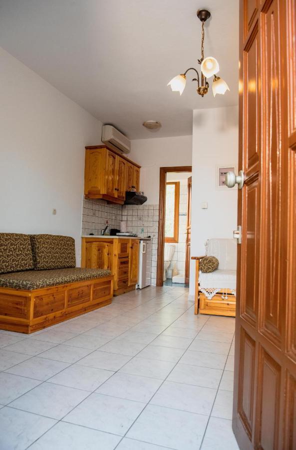 Ferienwohnung Domus Damouchari Exterior foto
